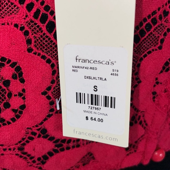 Francesca’s Full lace Red dress, with an open Back - Picture 5 of 8